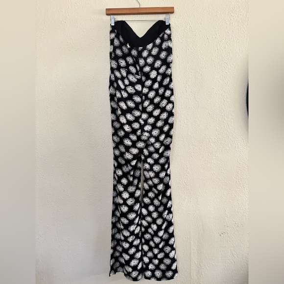 Stone Cold Fox | Black Printed Strapless Libra Pants Jumpsuit - Size 2 (Medium) - Picture 5 of 7